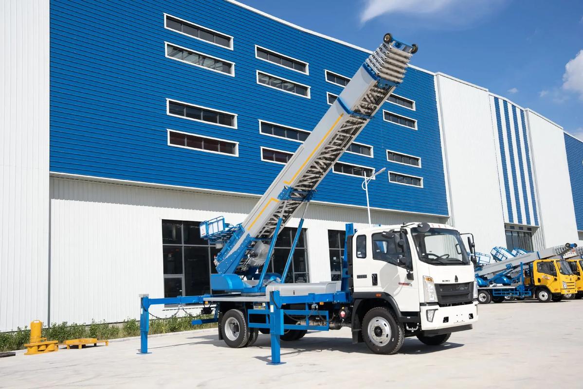 红花岗小型云梯车上料车租赁多少钱