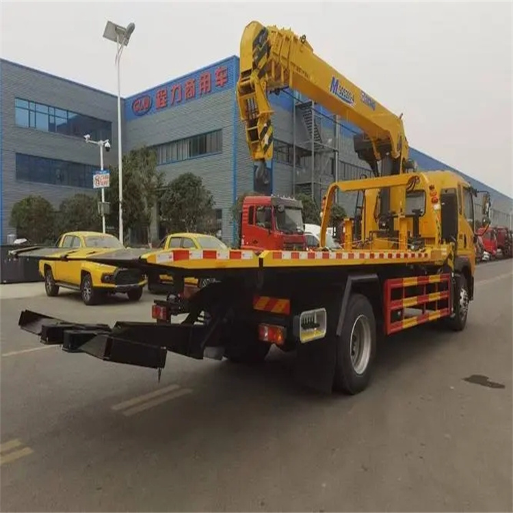 红花岗附近小随车吊出租电话，轻松解决搬运烦恼